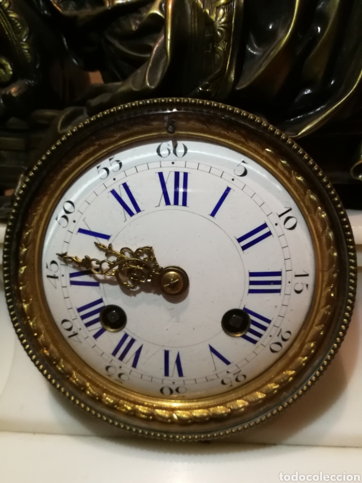 Relojes de carga manual: Reloj de marmol y figura bronce. - Foto 6