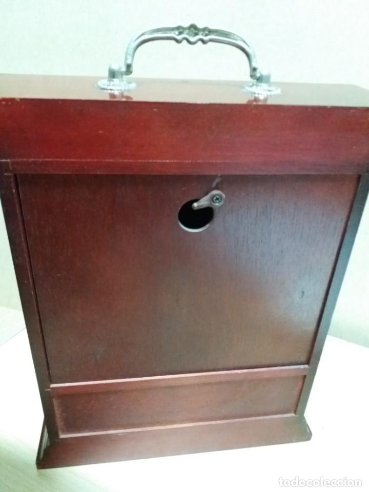 Relojes de carga manual: Reloj Sobremesa Madera Danbury - Foto 3
