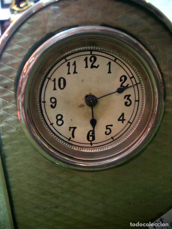 Relojes de carga manual: reloj de sobremesa. REF-5204 - Foto 2