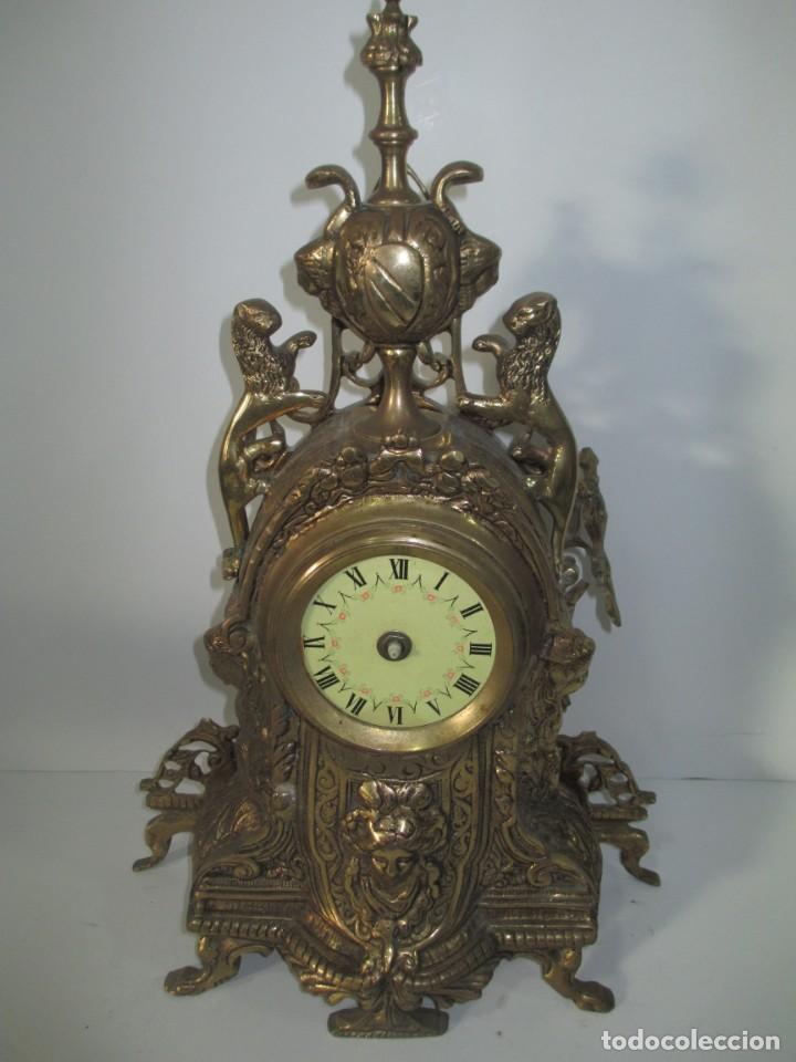 Relojes de carga manual: RELOJ  ANTIGUO (PARA RESTAURAR) - Foto 1