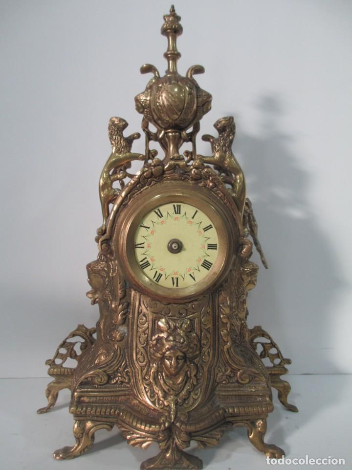 Relojes de carga manual: RELOJ  ANTIGUO (PARA RESTAURAR) - Foto 3