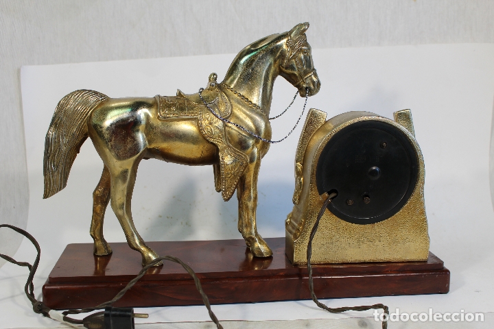 Relojes de carga manual: reloj electrico ingles con caballo - Foto 3