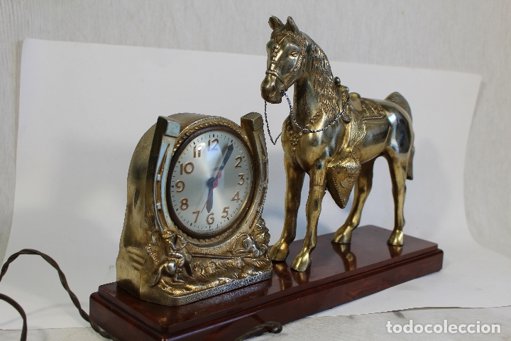 Relojes de carga manual: reloj electrico ingles con caballo - Foto 4