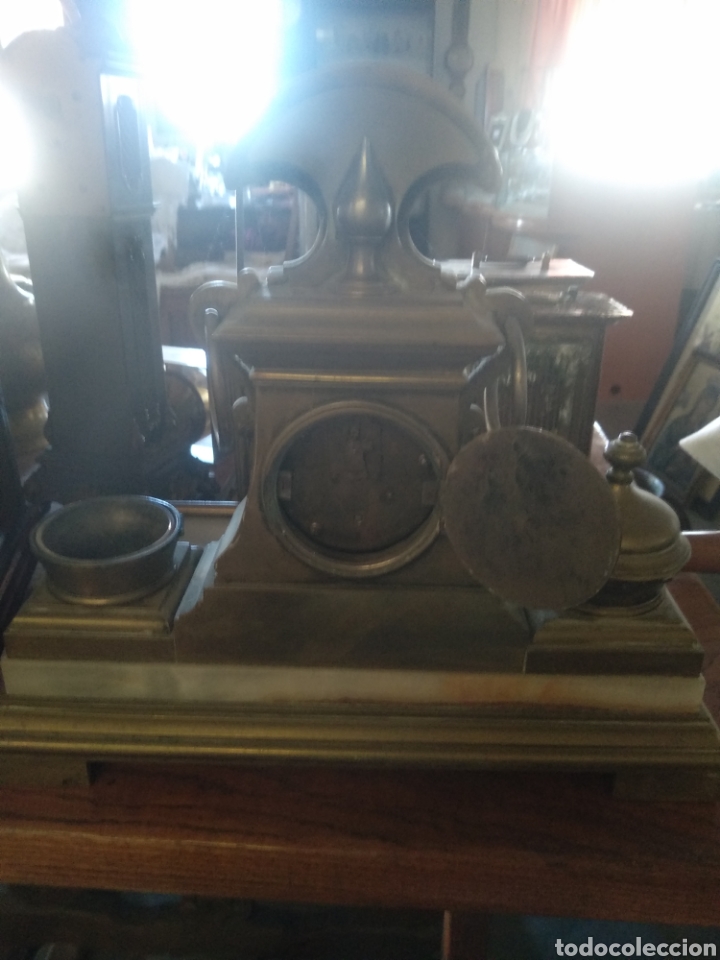 Relojes de carga manual: Reloj de mesa antiguo - Foto 2