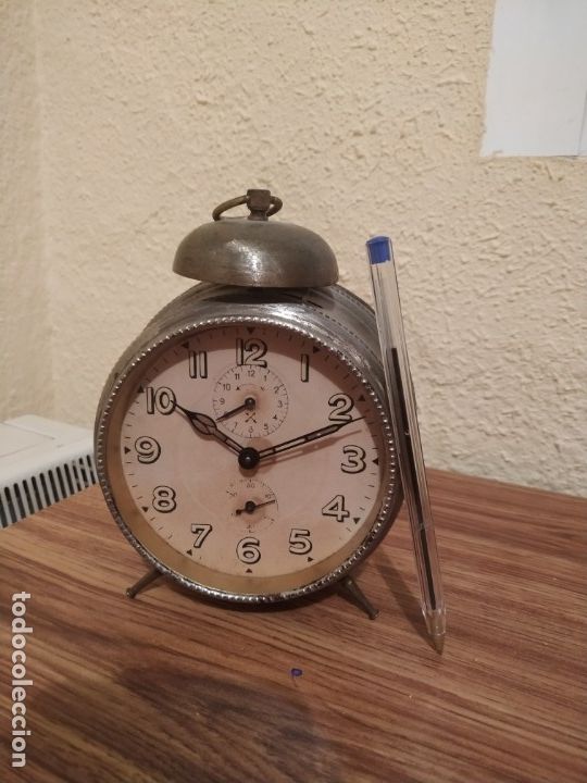 Relojes de carga manual: Reloj despertador - Foto 1