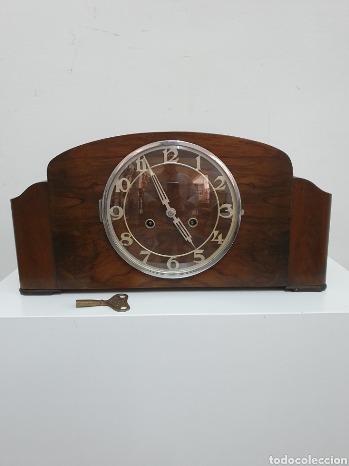 Relojes de carga manual: Reloj de mesa a&ntilde;os 30. - Foto 1