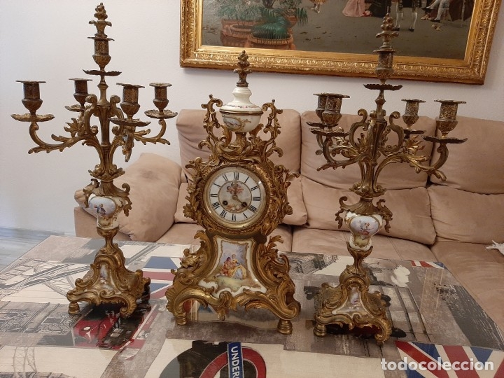Relojes de carga manual: GUARNICI&Oacute;N DE SEVRES Y BRONCE - Foto 1