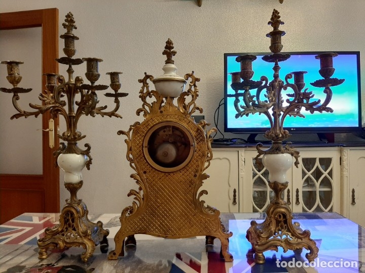 Relojes de carga manual: GUARNICI&Oacute;N DE SEVRES Y BRONCE - Foto 2