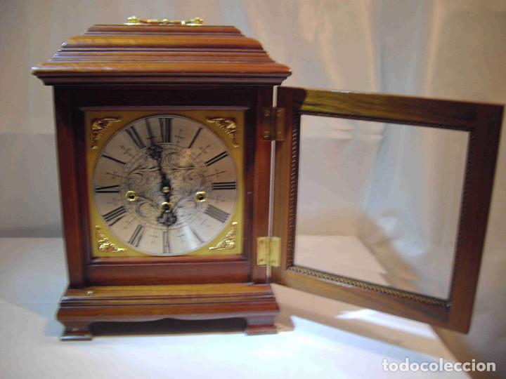 Relojes de carga manual: RELOJ MESA URNA MADERA - Foto 8