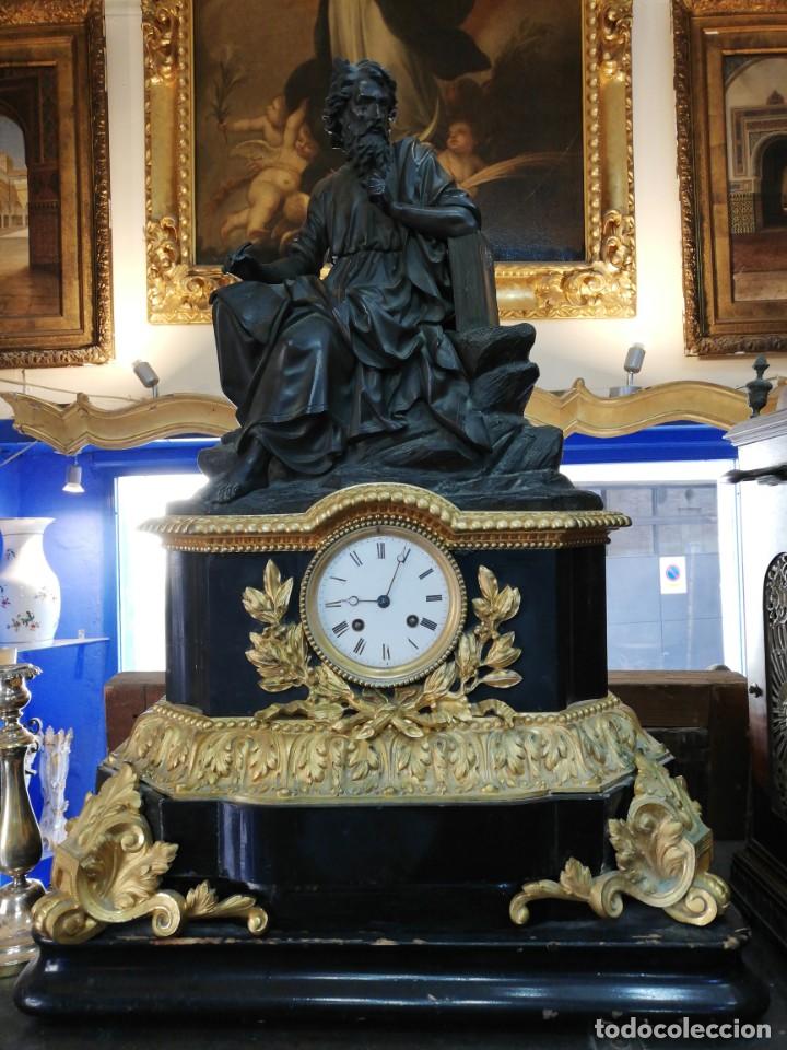 Rel&oacute;gios de carga manual: Reloj franc&eacute;s.