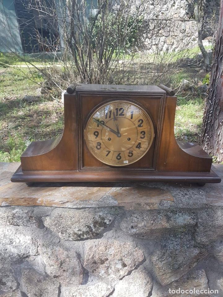Relojes de carga manual: Reloj caja madera de gran dimensi&oacute;n, funciona perfectamente - Foto 5