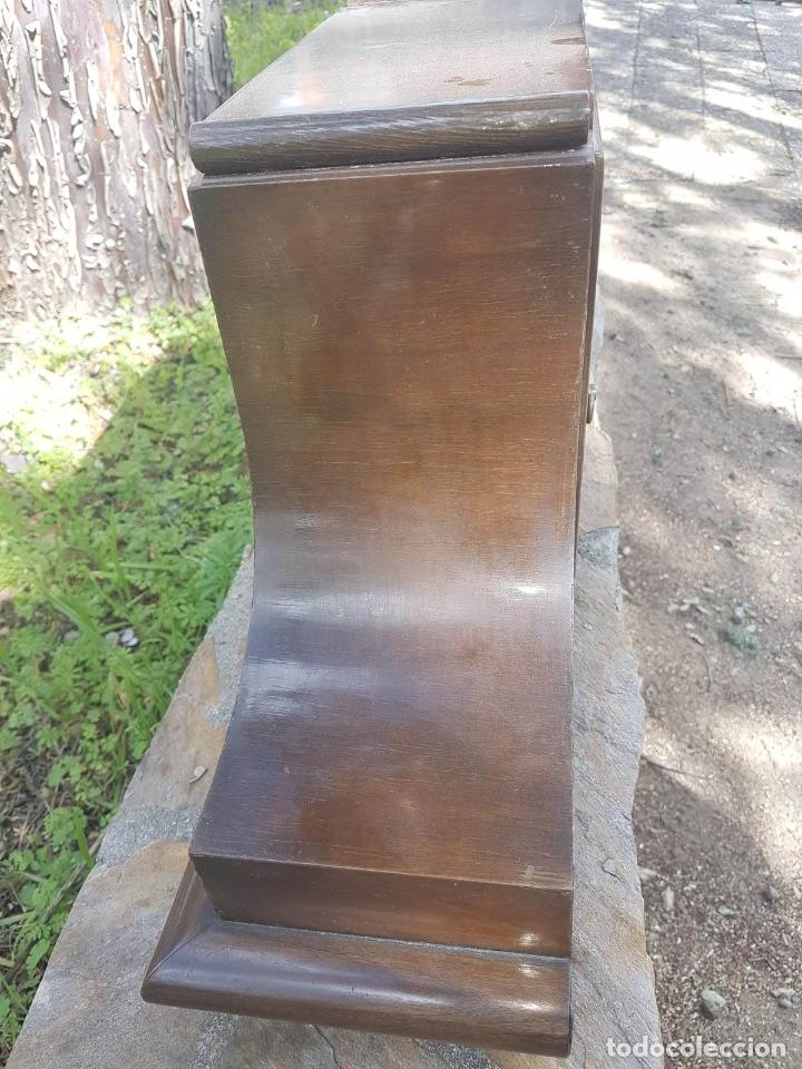 Relojes de carga manual: Reloj caja madera de gran dimensi&oacute;n, funciona perfectamente - Foto 6