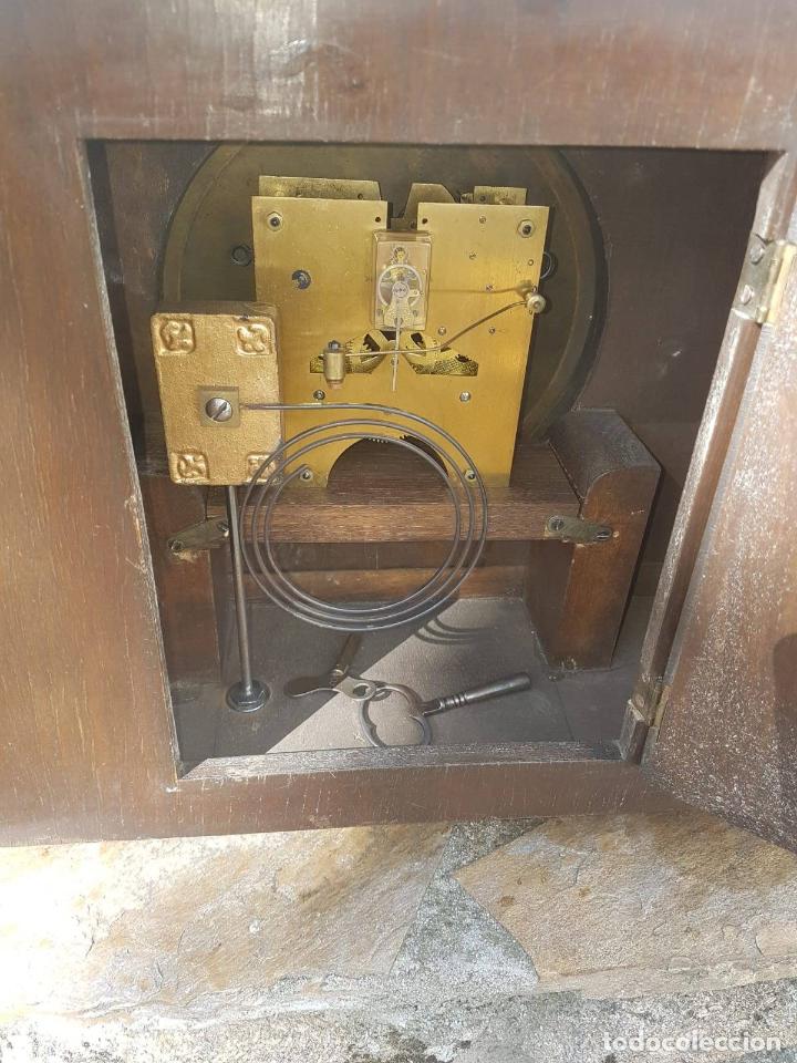Relojes de carga manual: Reloj caja madera de gran dimensi&oacute;n, funciona perfectamente - Foto 8