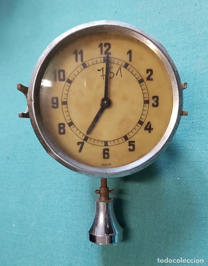 Relojes de carga manual: Reloj de coche - Foto 1