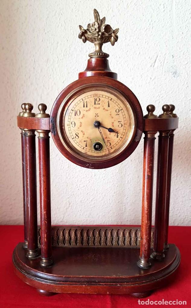 Relojes de carga manual: RELOJ ANTIGUO DE SOBREMESA - Foto 2