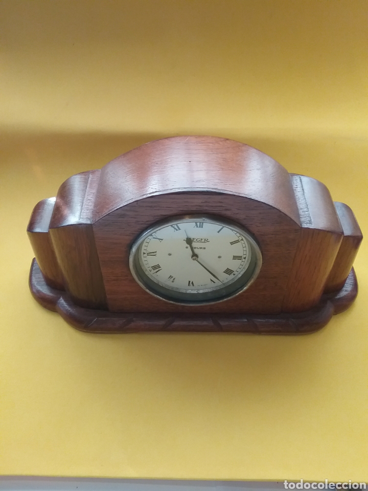Relojes de carga manual: Reloj de sobremesa Jaeger en madera. - Foto 3