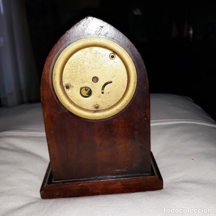Relojes de carga manual: Bonito reloj de sobremesa. - Foto 2