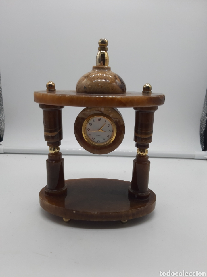 Relojes de carga manual: Reloj de alabastro - Foto 1