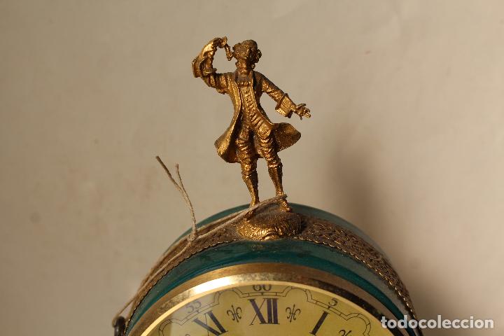 Relojes de carga manual: reloj sobremesa de cuerda - Foto 6