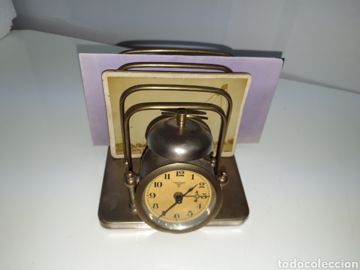 Relojes de carga manual: Reloj con portadocumentos de sobremesa. - Foto 1