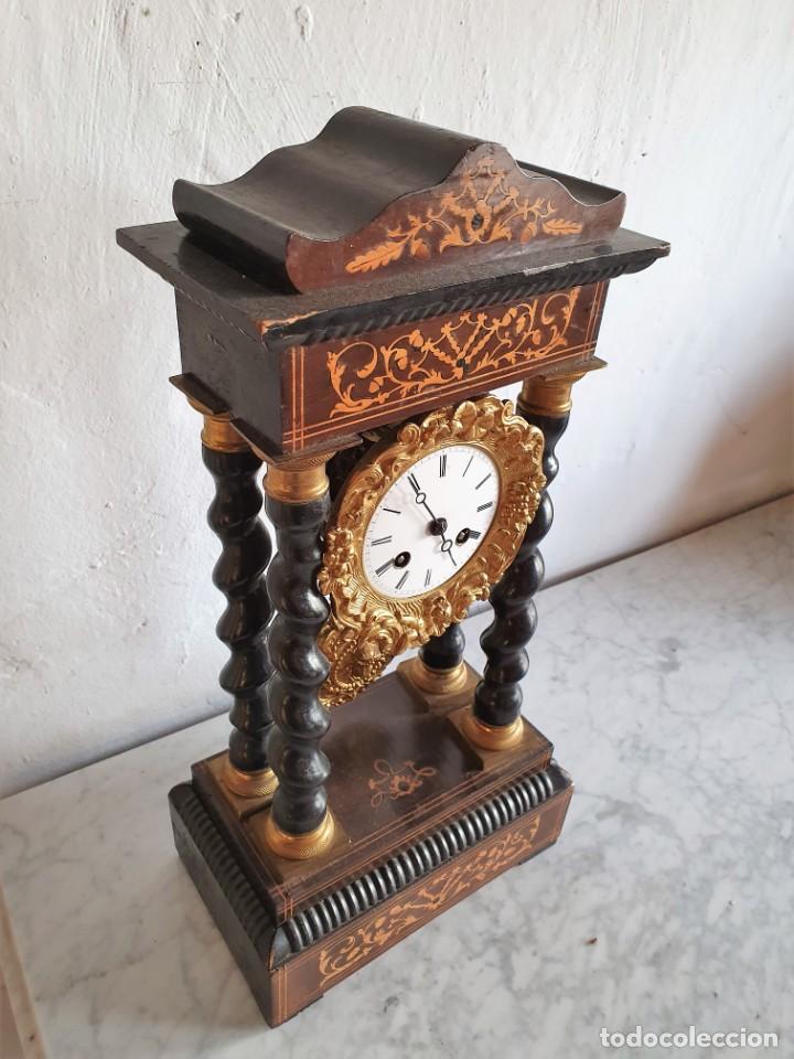 Relojes de carga manual: RELOJ DE PORTICO CON MARQUETERIA - Foto 2