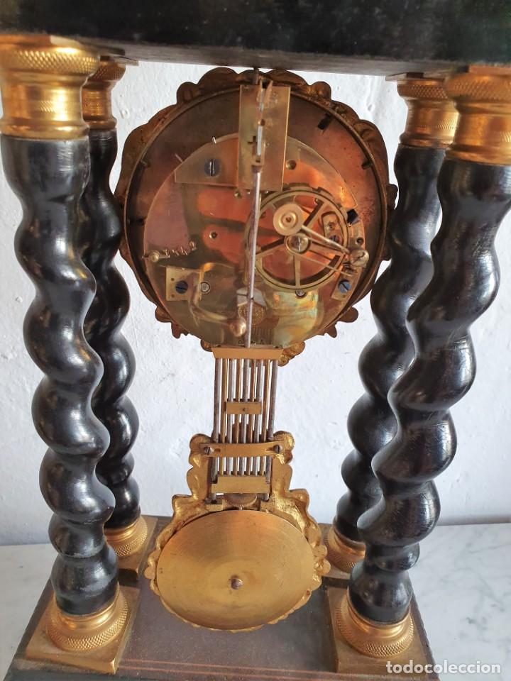 Relojes de carga manual: RELOJ DE PORTICO CON MARQUETERIA - Foto 5