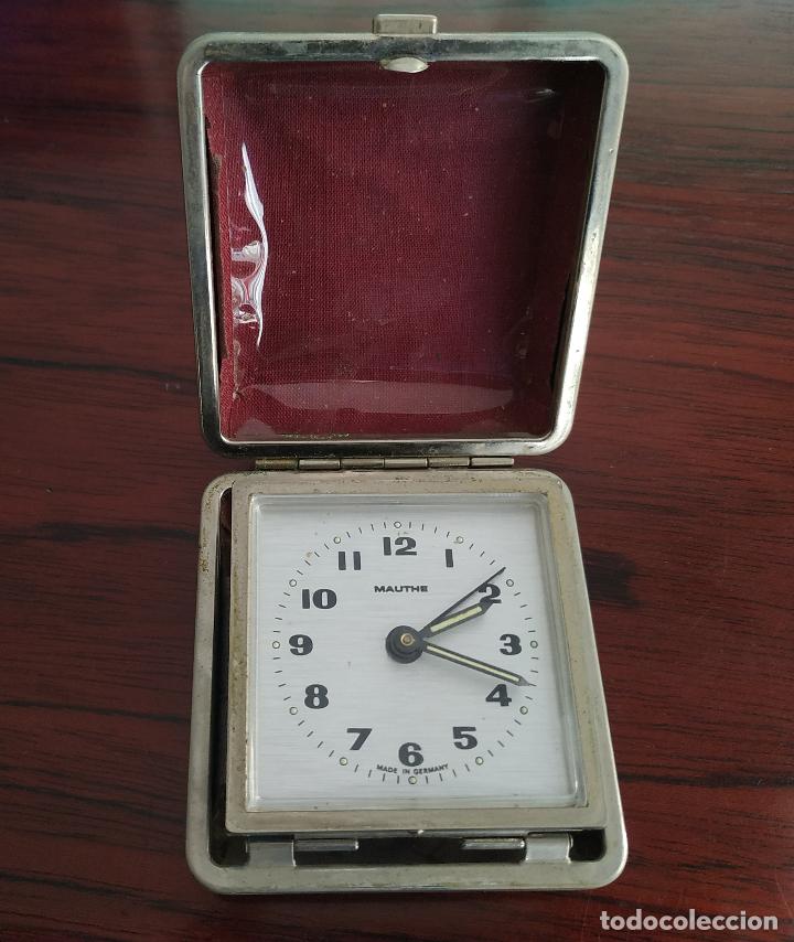 Relojes de carga manual: EXTRA&Ntilde;O RELOJ MAUTHE --- 7cm x 7cm - Foto 1