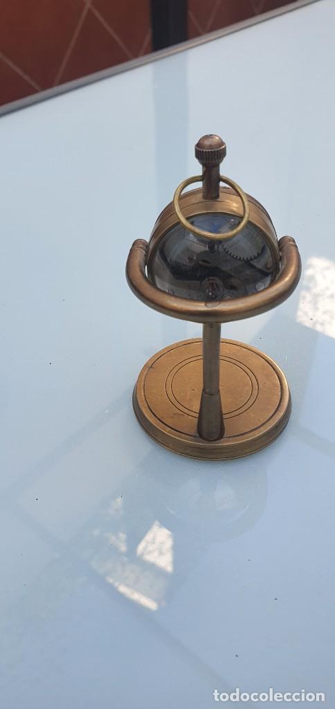 Relojes de carga manual: Antiguo reloj esfera - Foto 3