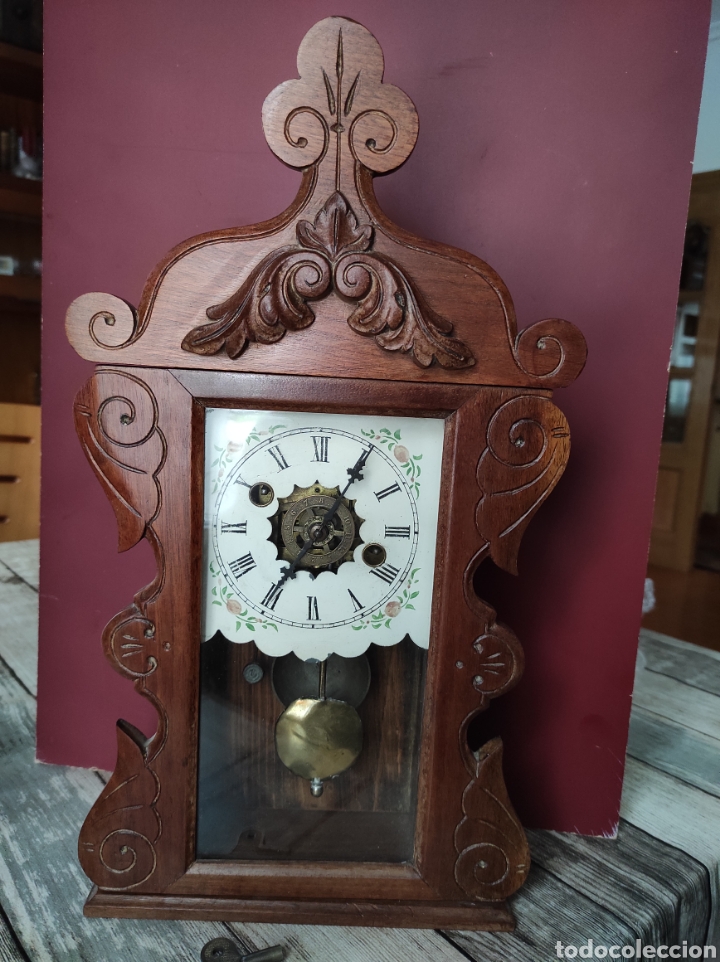 Relojes de carga manual: Reloj sobremesa en madera - Foto 1