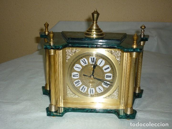 Relojes de carga manual: RELOJ COLUMNAS A PILAS - Foto 1