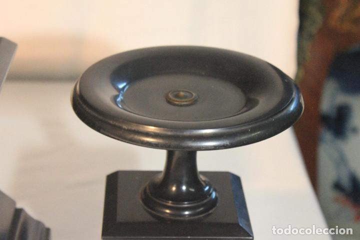 Relojes de carga manual: RELOJ DE MESA PEBETEROS COLUMNAS MARMOL NEGRO - Foto 3