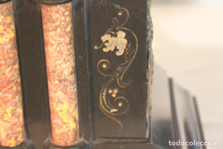 Relojes de carga manual: RELOJ DE MESA PEBETEROS COLUMNAS MARMOL NEGRO - Foto 11
