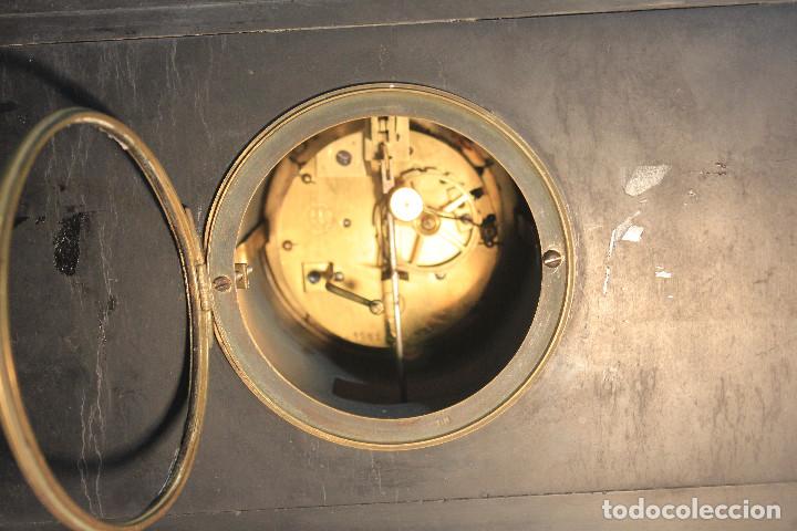 Relojes de carga manual: RELOJ DE MESA PEBETEROS COLUMNAS MARMOL NEGRO - Foto 14