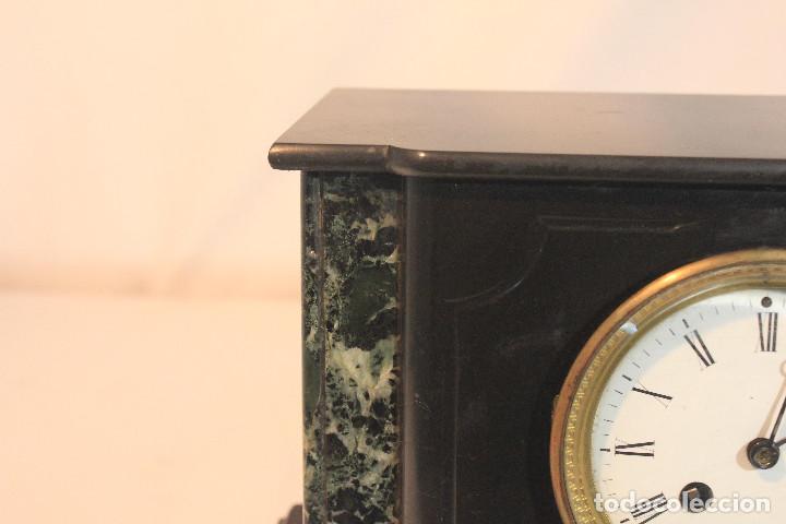 Relojes de carga manual: RELOJ DE MESA MARMOL JASPEADO - Foto 3