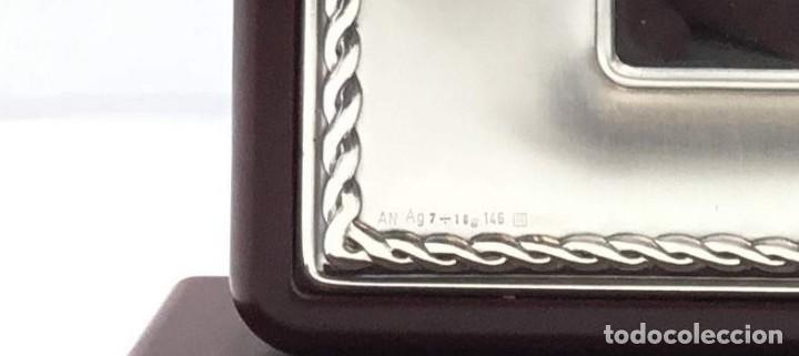 Relojes de carga manual: Reloj p&eacute;ndulo sobremesa madera y plata - Foto 3