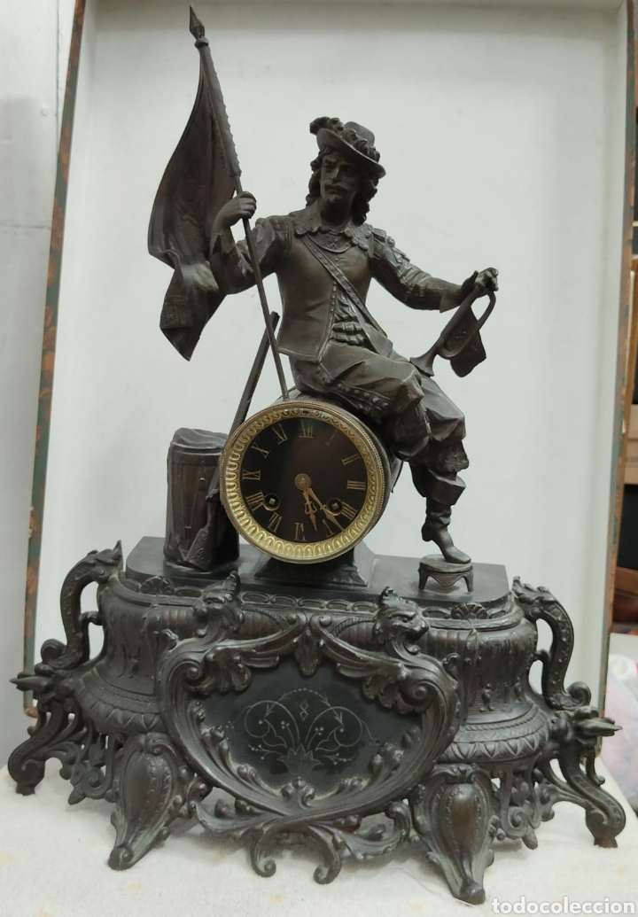 Relojes de carga manual: Reloj de sobremesa - Foto 1