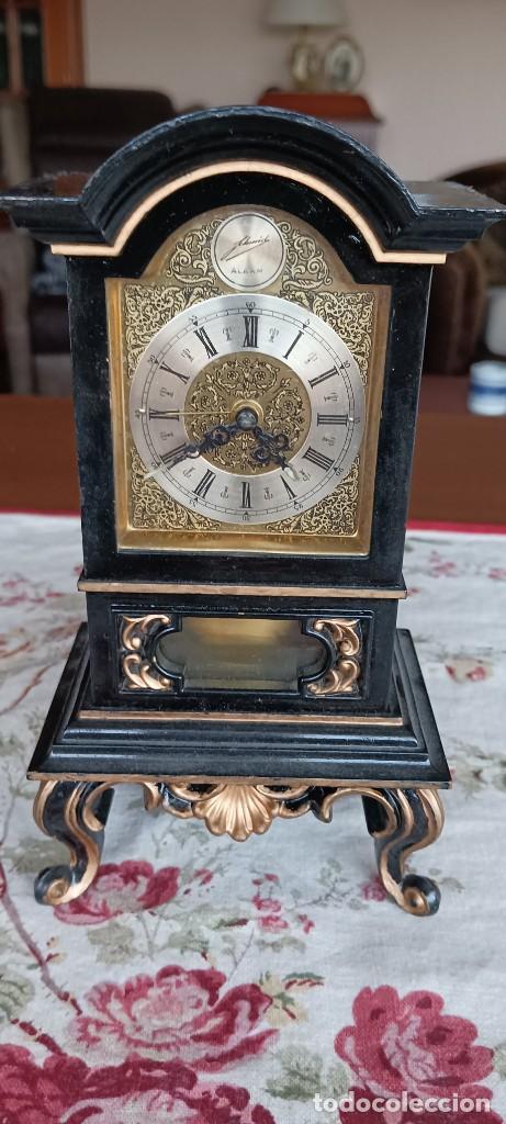 Relojes de carga manual: Reloj miniatura de p&eacute;ndulo JCHMID (Funcionando perfectamente) - Foto 4