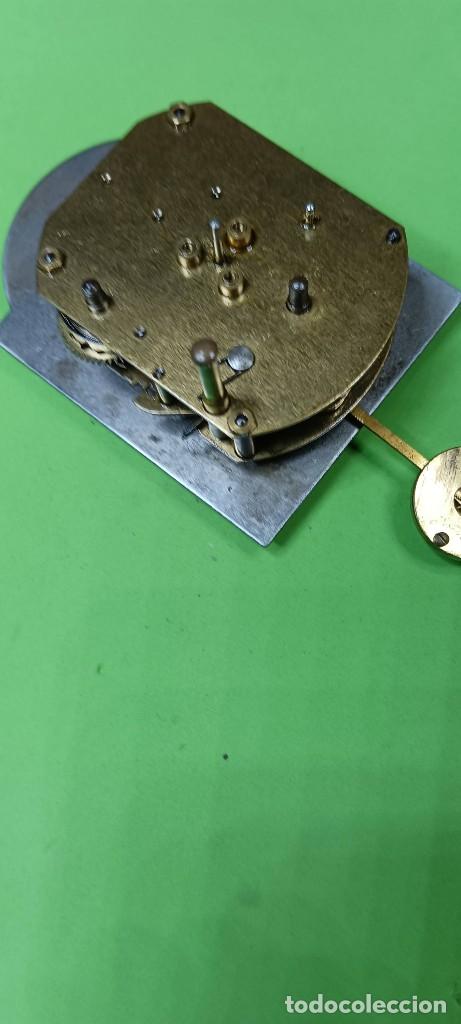 Relojes de carga manual: Reloj miniatura de p&eacute;ndulo JCHMID (Funcionando perfectamente) - Foto 10