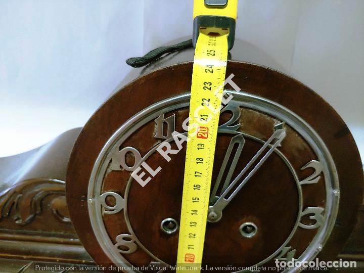 Relojes de carga manual: ANTIGUO RELOJ DE SOBREMESA O CHIMENEA - EN MADERA - - Foto 7