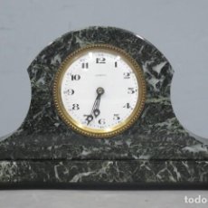 Relojes de carga manual: RELOJ SOBREMESA DE MARMIL. HACIA 1930