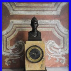 Relojes de carga manual: RELOJ DE SOBREMESA MARMOL SIENA CON BRONCE PAVONADO S. XIX. Lote 360101395