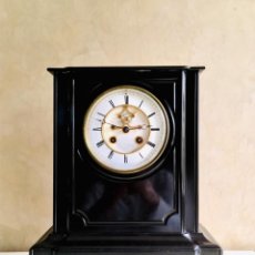 Relojes de carga manual: RELOJ FRANCES DE MARMOL NEGRO NAPOLEON III IMPERIO CON ESCAPE VISTO RELOJ SOBREMESA NOTARIO GRANDE