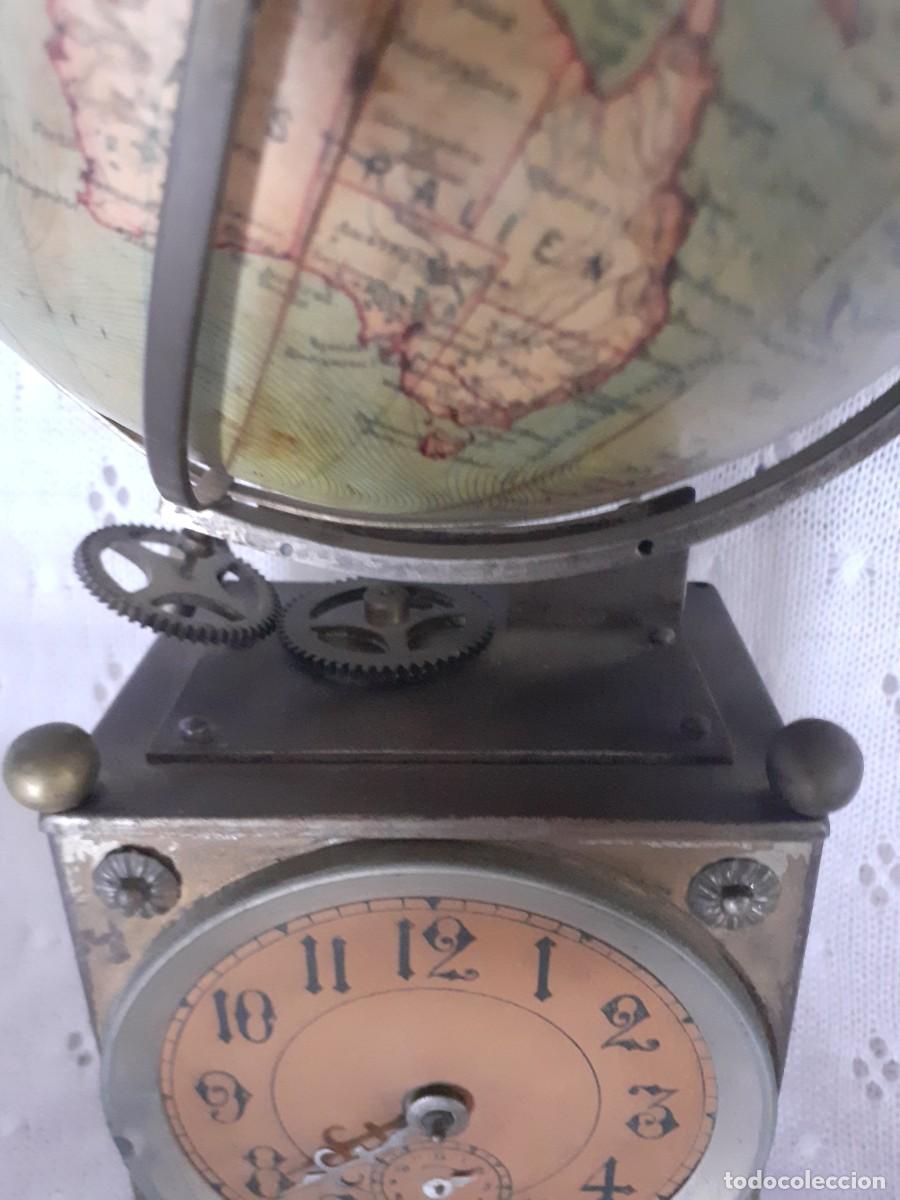 Relojes de carga manual: Reloj antiguo globo terr&aacute;queo - Foto 3