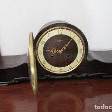 Relojes de carga manual: RELOJ MECÁNICO ANTIGUO ALEMÁN CHIMENEA MESA SOBREMESA DA CAMPANADAS, FABRICADO 1940 1950 Y FUNCIONA. Lote 399195149