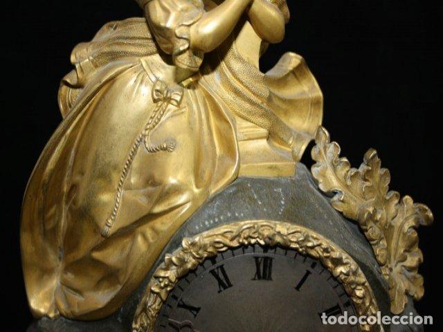 Relojes de carga manual: Pendule restauration bronze dor&eacute; - Foto 10