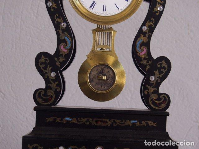Relojes de carga manual: Pendule sous globe &eacute;poque Napol&eacute;on III - Foto 3