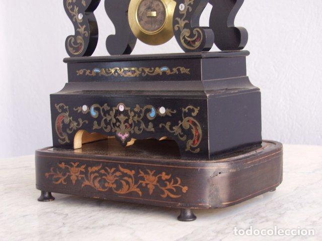 Relojes de carga manual: Pendule sous globe &eacute;poque Napol&eacute;on III - Foto 5
