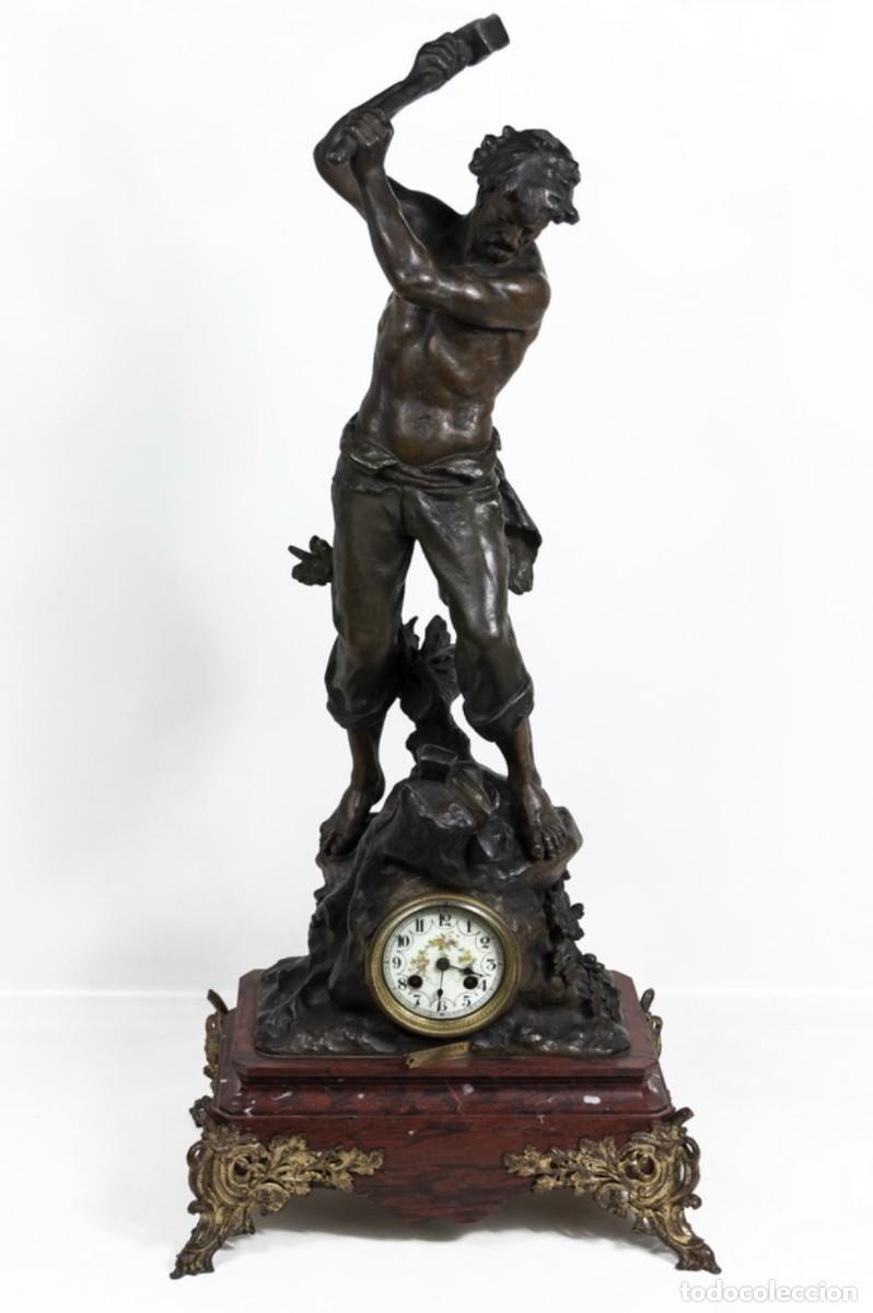 Relojes de carga manual: Reloj de sobremesa franc&eacute;s, S. XIX.