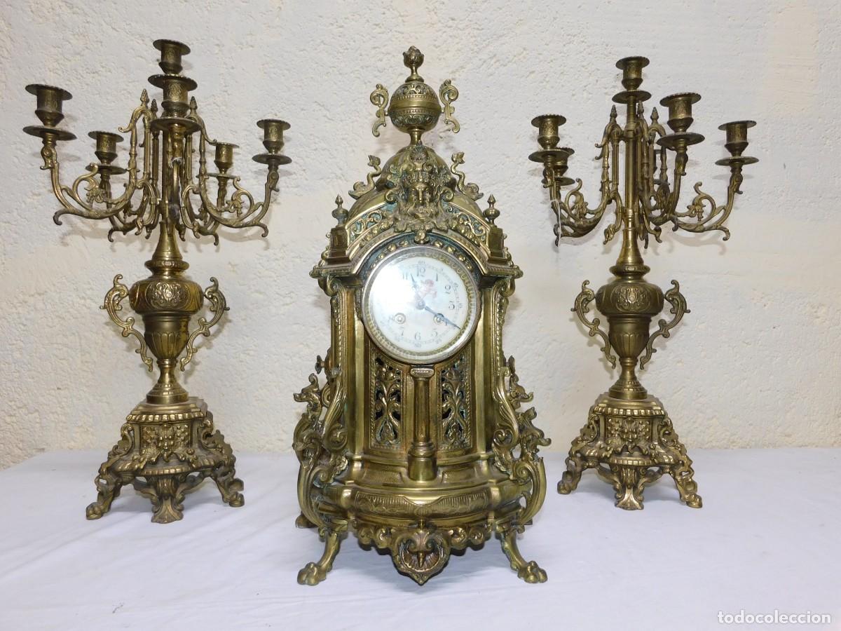 Relojes de carga manual: RELOJ SOBREMESA BRONCE CON CANDELABROS - Foto 3