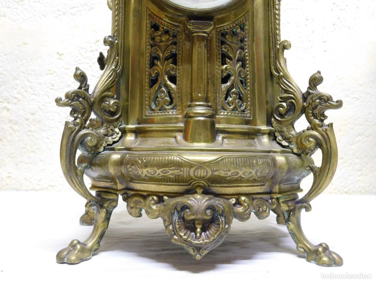 Relojes de carga manual: RELOJ SOBREMESA BRONCE CON CANDELABROS - Foto 8